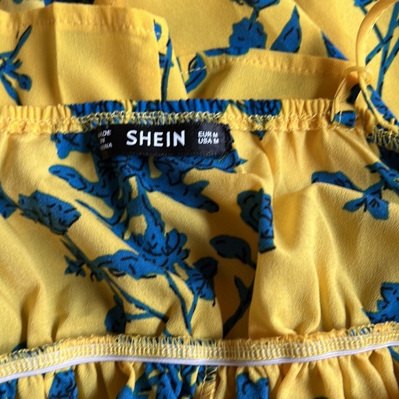 SHEIN yellow floral top - Picture 4 of 5